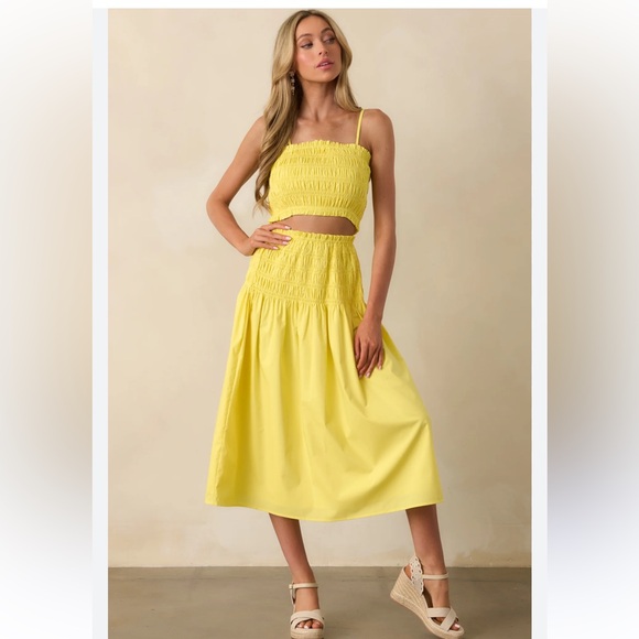 Dresses & Skirts - TWO PIECE EASE YOUR MIND BRIGHT YELLOW SMOCKED DROP WAIST MIDI SKIRT NWR Size S